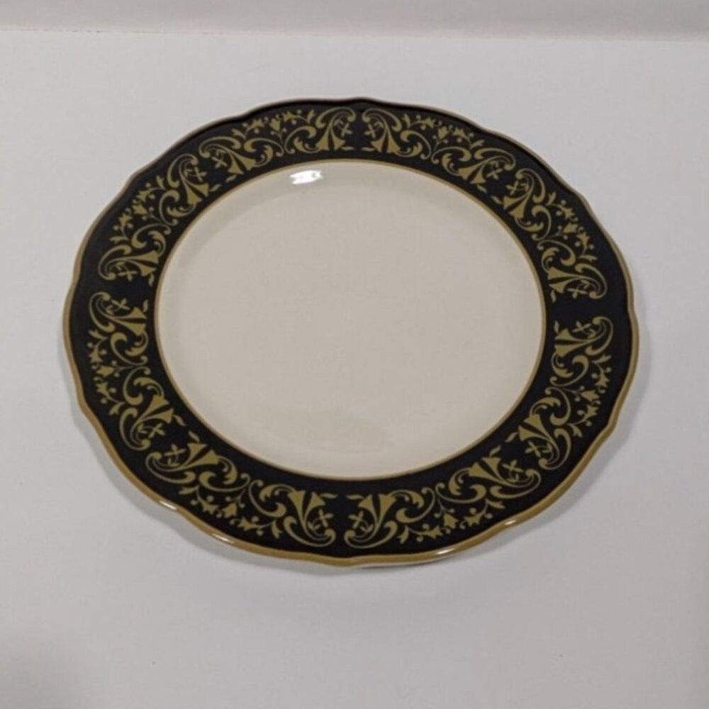 Syracuse China Black Yellow Beige Floral Dinner Plate Vintage